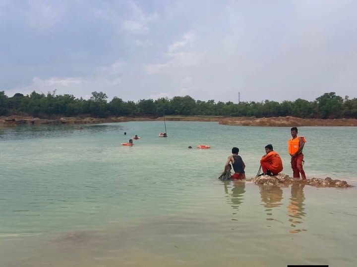 "သန်လျင်မြို့ ကန်နီရေကန်တွင် လူငယ်နှစ်ဦး ရေနစ်သေဆုံး "